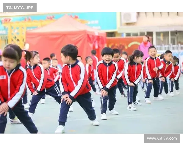 中国幼儿体育教育注重人格培养 橄榄球运动成为新兴热门项目